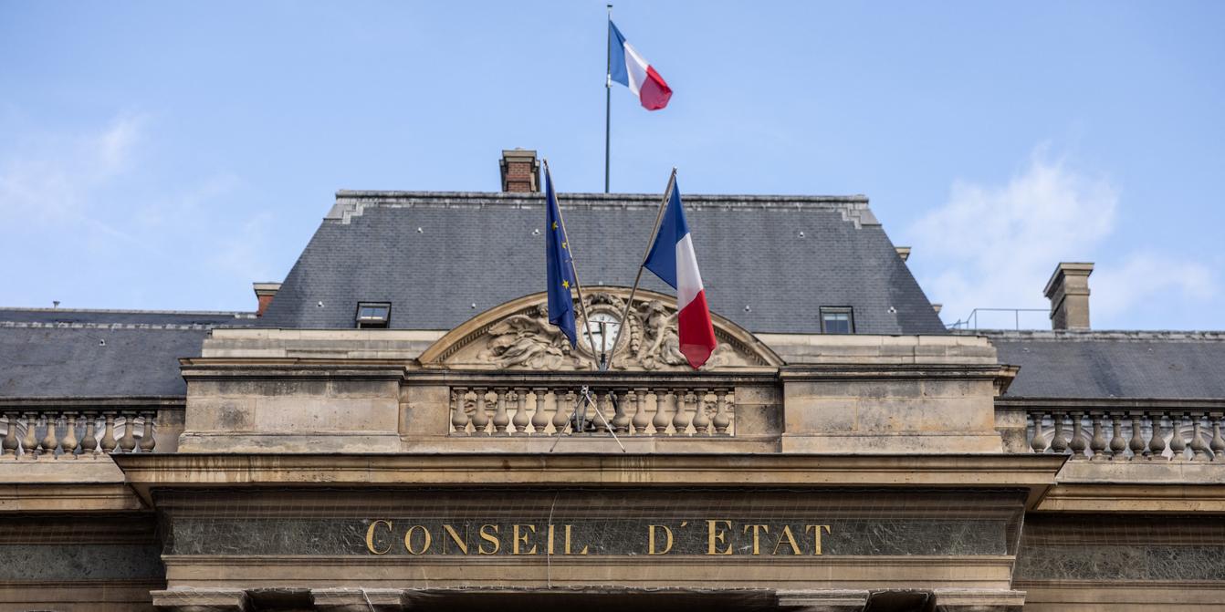 FLASH : Le Conseil d’État confirme le classement de LFI et de l’UDR aux extrêmes en rejetant leurs recours