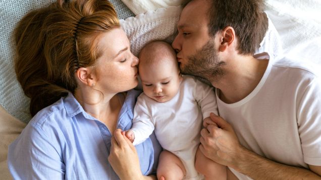 découvrez toutes les informations essentielles liées à la naissance d'un père. que ce soit pour préparer une arrivée, comprendre les droits et les responsabilités, ou explorer des conseils pour accueillir un nouveau-né, notre guide complet vous aide à naviguer dans ce moment exceptionnel.