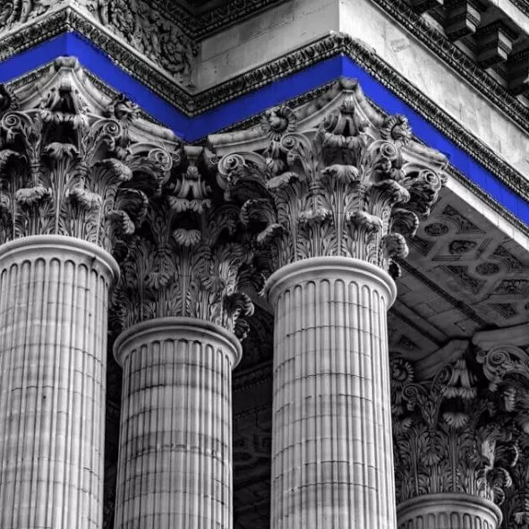 découvrez les nouveautés de l'organisation judiciaire introduites par le décret du 7 novembre 2025, leurs impacts et applications pratiques.